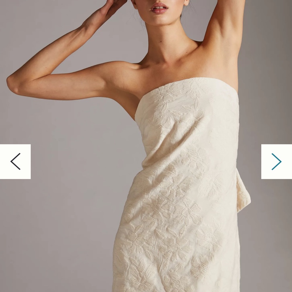 Textured Shift Mini Dress - Picture 2 of 11